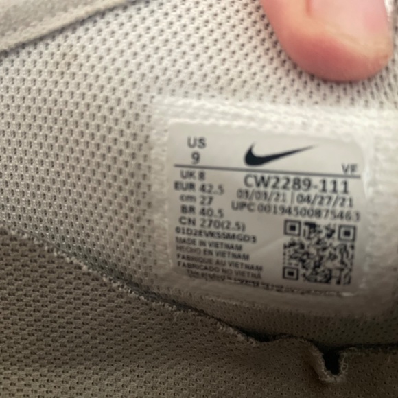 Af1 - Picture 3 of 4